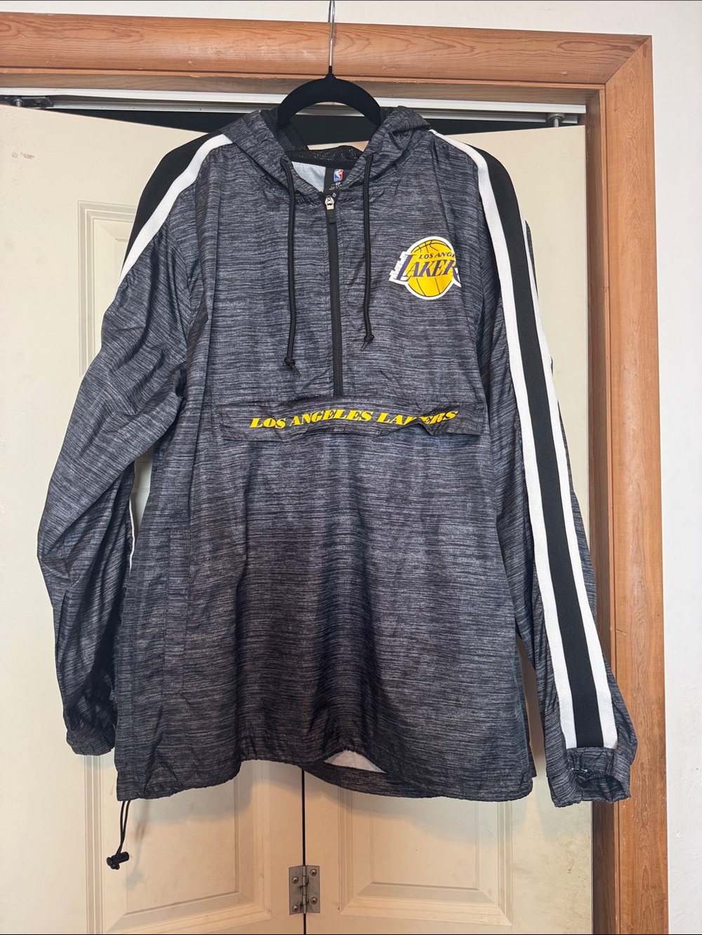XL LA Lakers Windbreaker